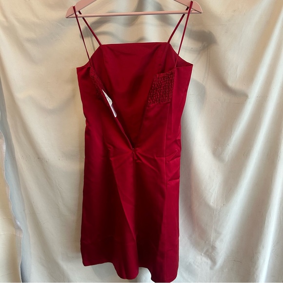 David’s Bridal Short Satin Dress with Spaghetti Straps | Style JB2815 | Girls 16 - Picture 5 of 10